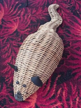 Vintage wicker mouse